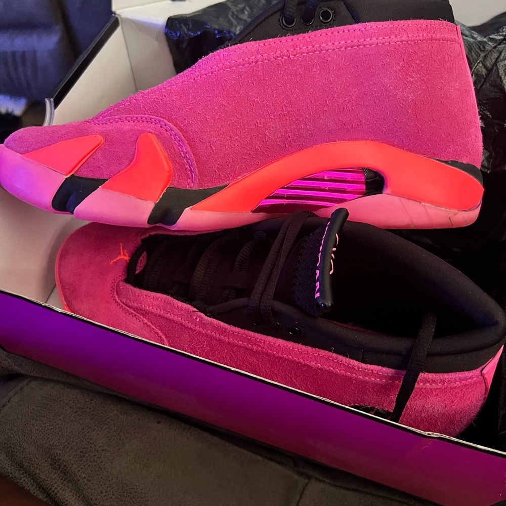 Jordan 14 - Picture 3 of 5